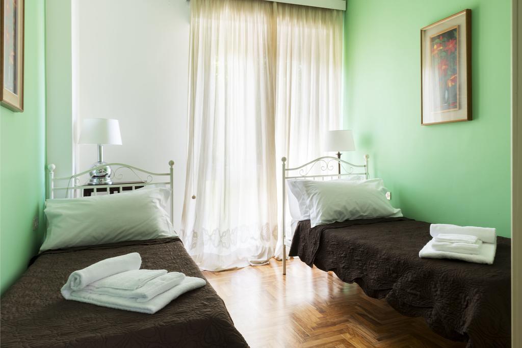 Rooms Villa Bergamo Airport Scanzorosciate Стая снимка