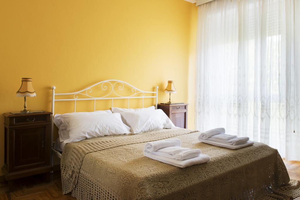 Rooms Villa Bergamo Airport Scanzorosciate Екстериор снимка